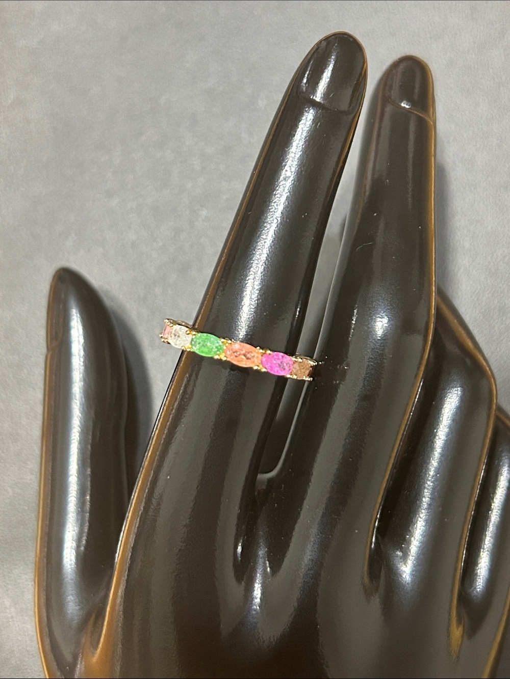 New multicolored gold ring, ~6.4